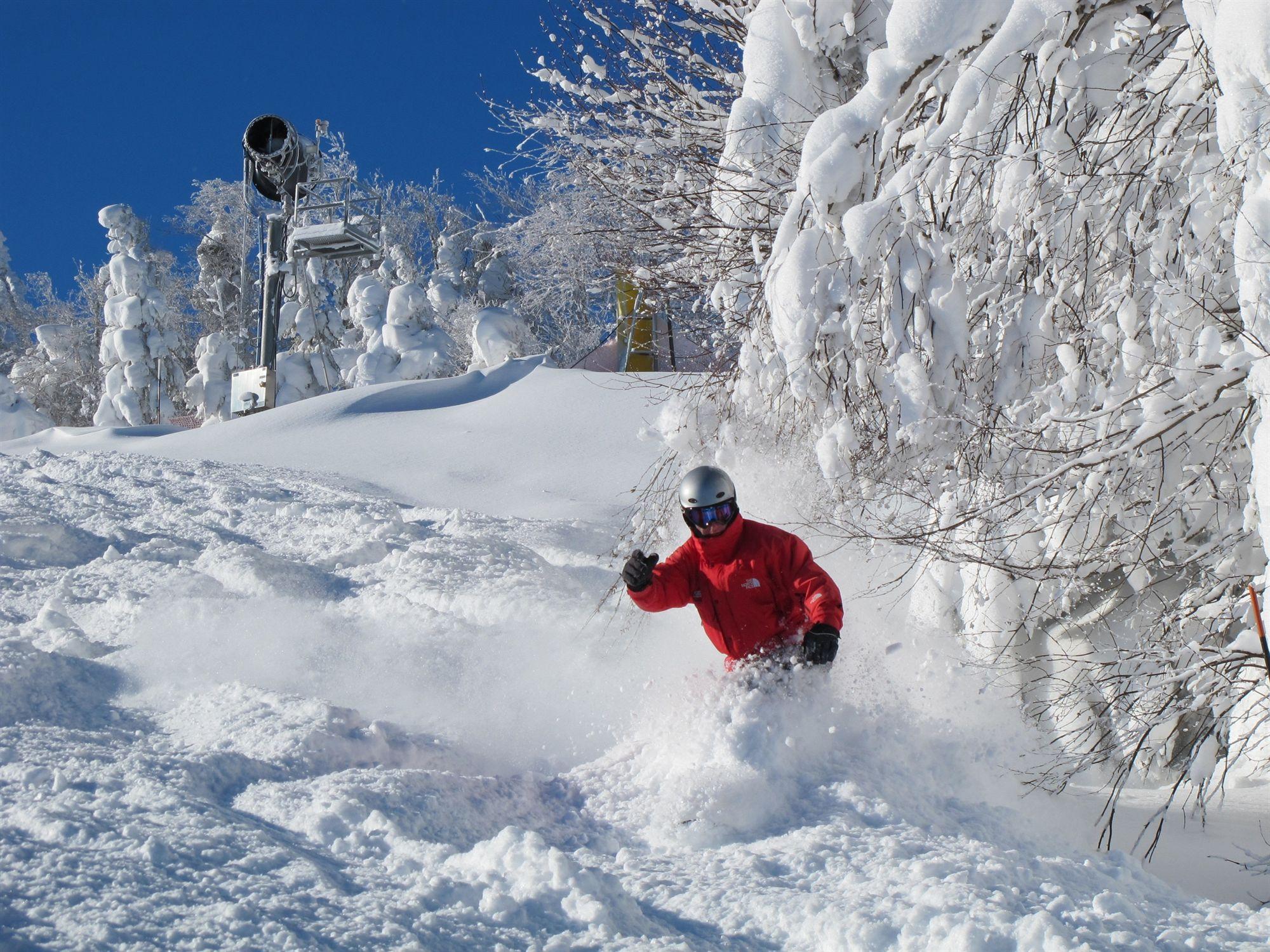 Expedition Station Snowshoe Esterno foto